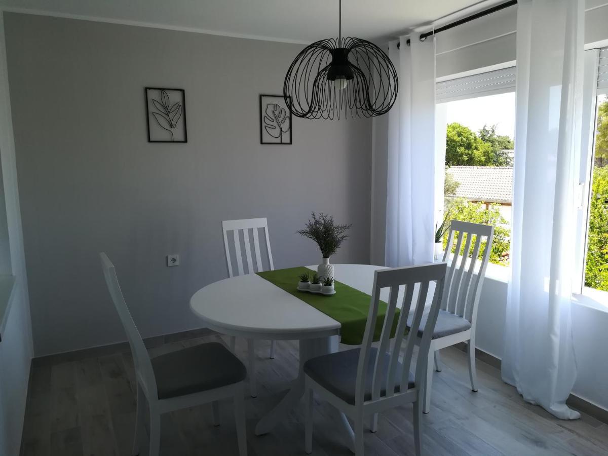 Apartmani Hermes Jadrija Esterno foto