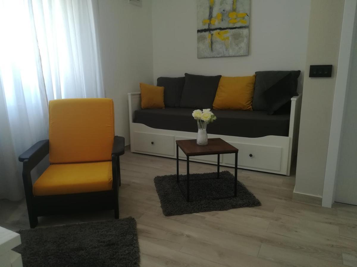 Apartmani Hermes Jadrija Esterno foto