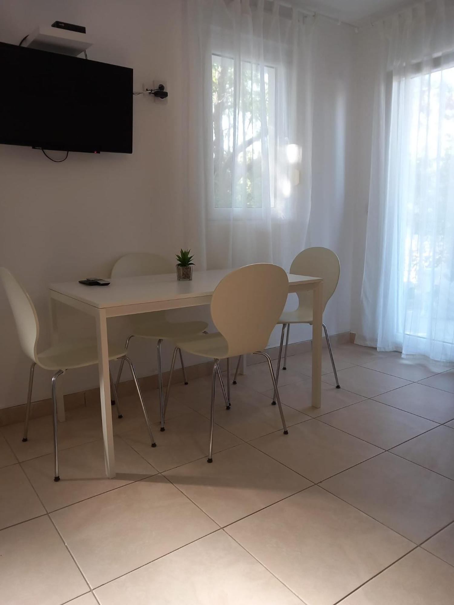 Apartmani Hermes Jadrija Esterno foto