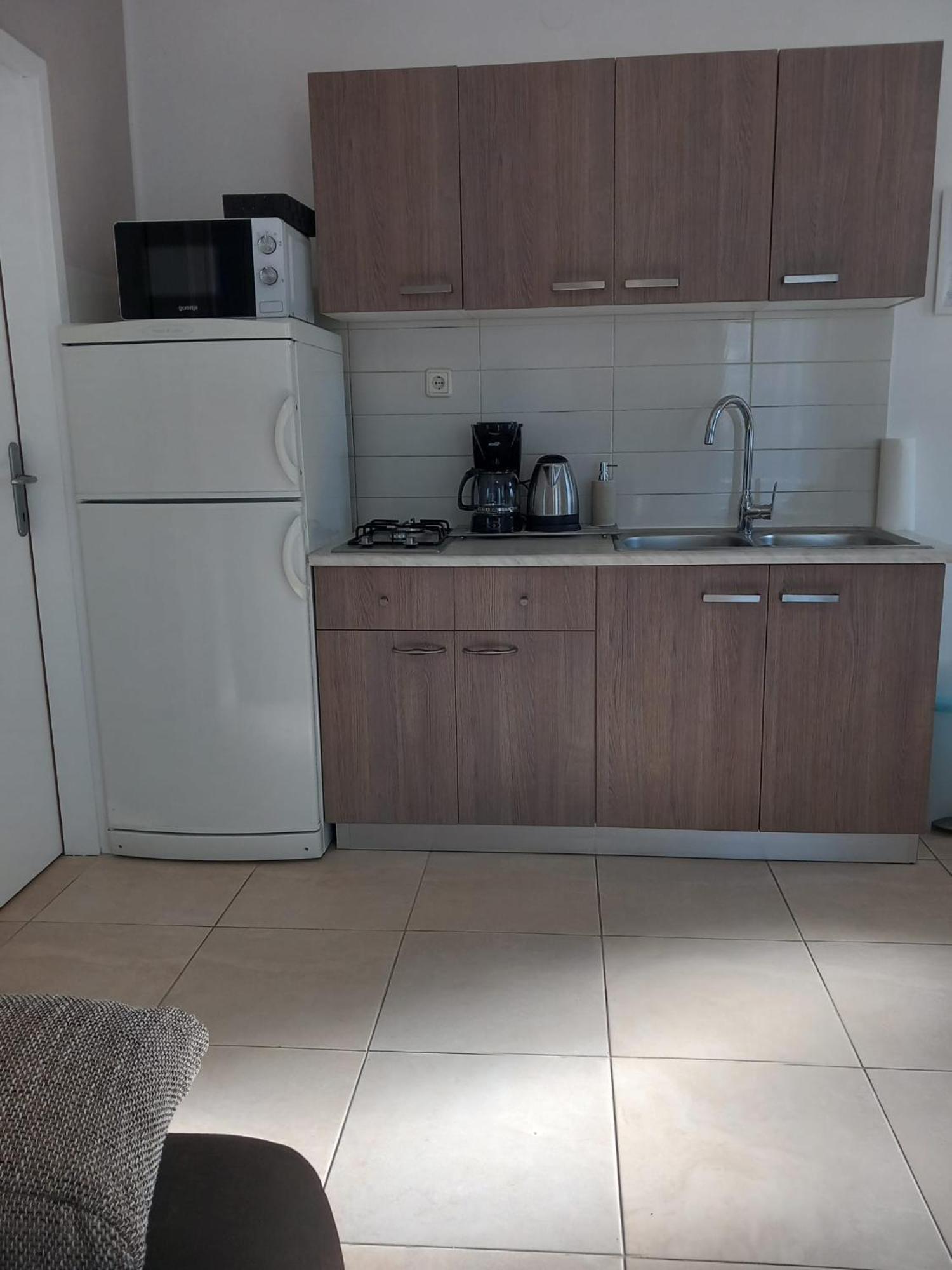 Apartmani Hermes Jadrija Esterno foto
